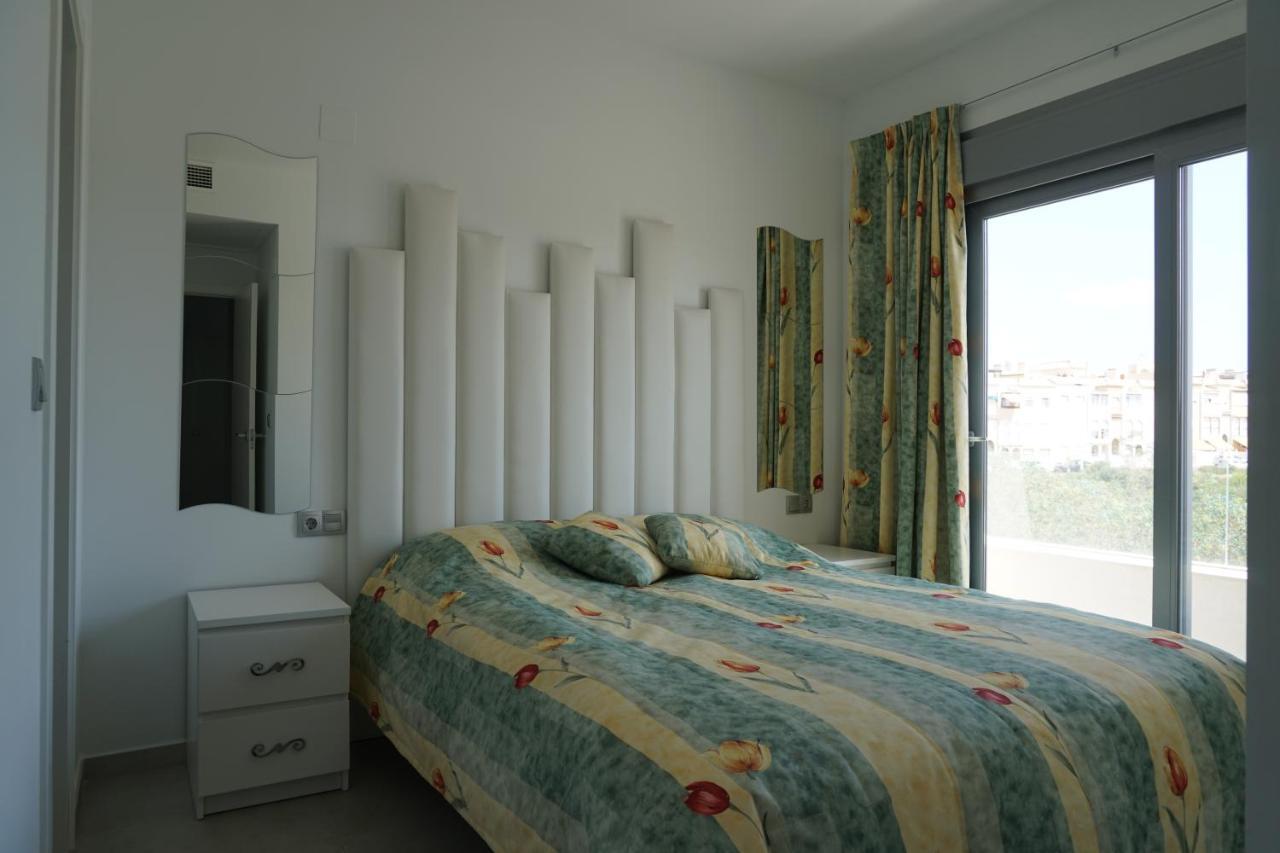Villa Amalia 54 Torrevieja Kültér fotó