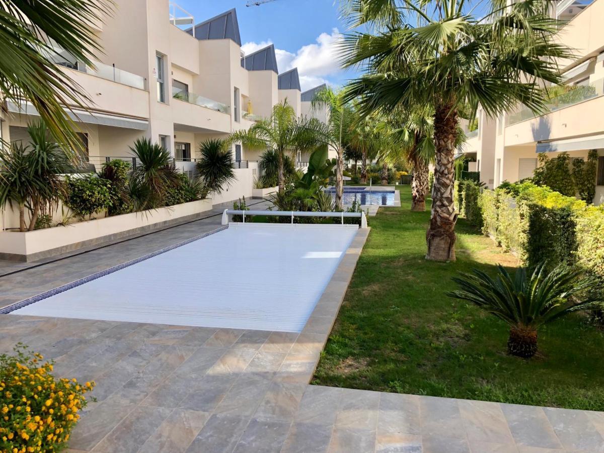 Villa Amalia 54 Torrevieja Kültér fotó